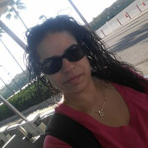 Meet your Posher, Ayaviris